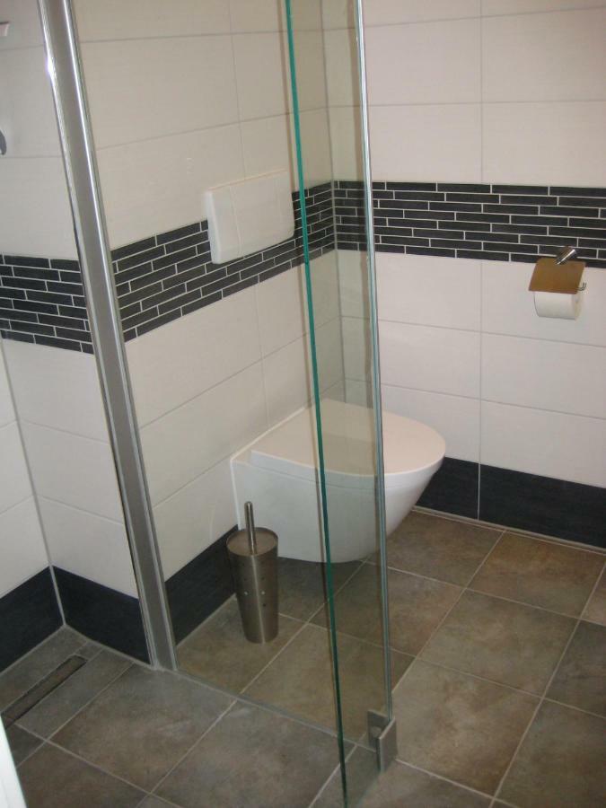 Leibniz6 Stilvolles Privatzimmer Leipzig Exteriör bild