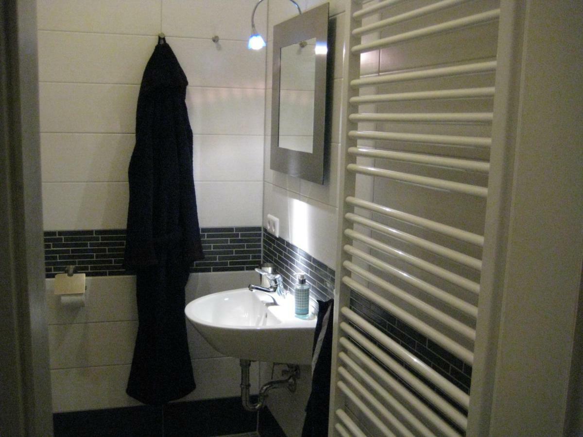 Leibniz6 Stilvolles Privatzimmer Leipzig Exteriör bild